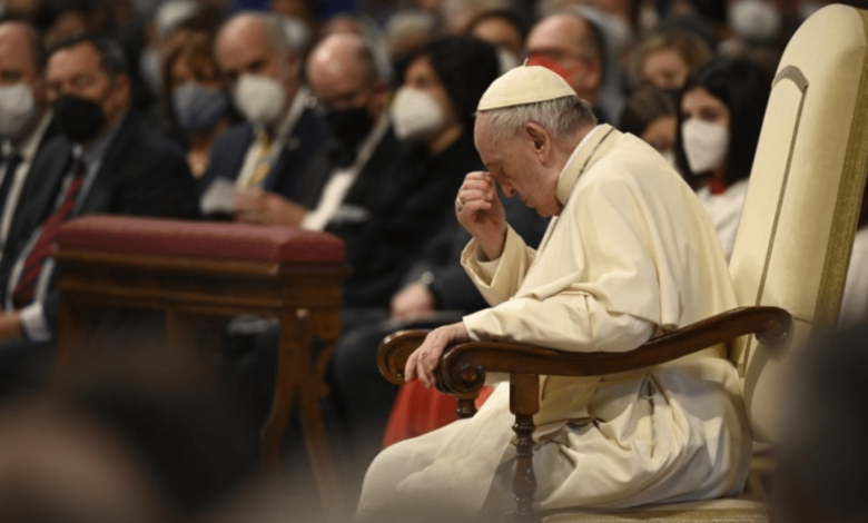 El papa Francisco pide a sacerdotes «no torturar a la gente en el confesionario»