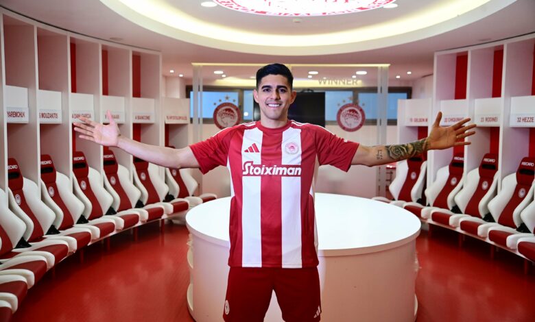 Luis Palma es oficialmente nuevo jugador del Olympiacos de Grecia