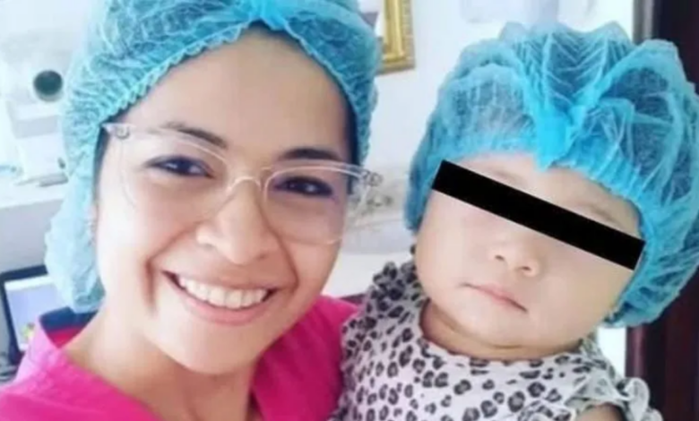 Odontóloga acusada de quitarle la vida a su hija sigue internada en hospital psiquiátrico