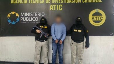Capturan a abogado acusado de apropiación indebida y falsificación de documentos