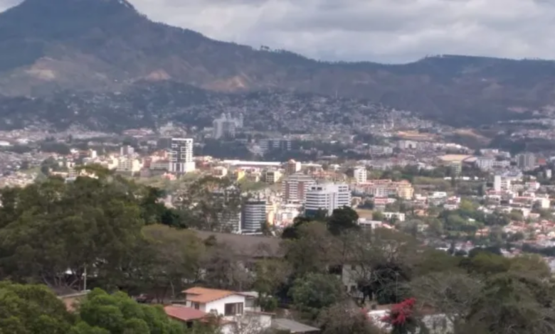 Inicio de semana con condiciones secas y algunas lluvias aisladas