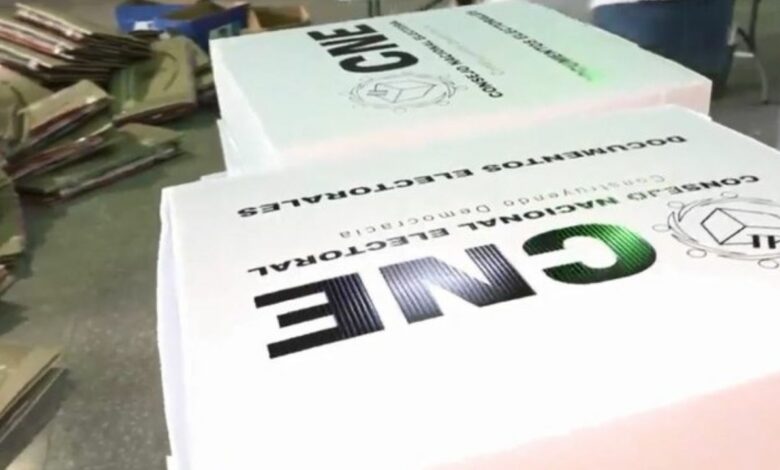 CNE prepara distribución de maletas electorales y kits tecnológicos para comicios primarios