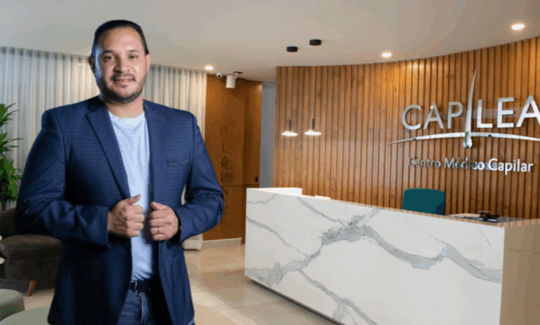 Dennis Andino acepta el reto de un implante capilar con Capilea Honduras